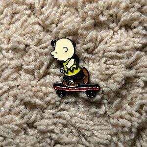 Peanuts Charlie Brown Skateboarding Pin